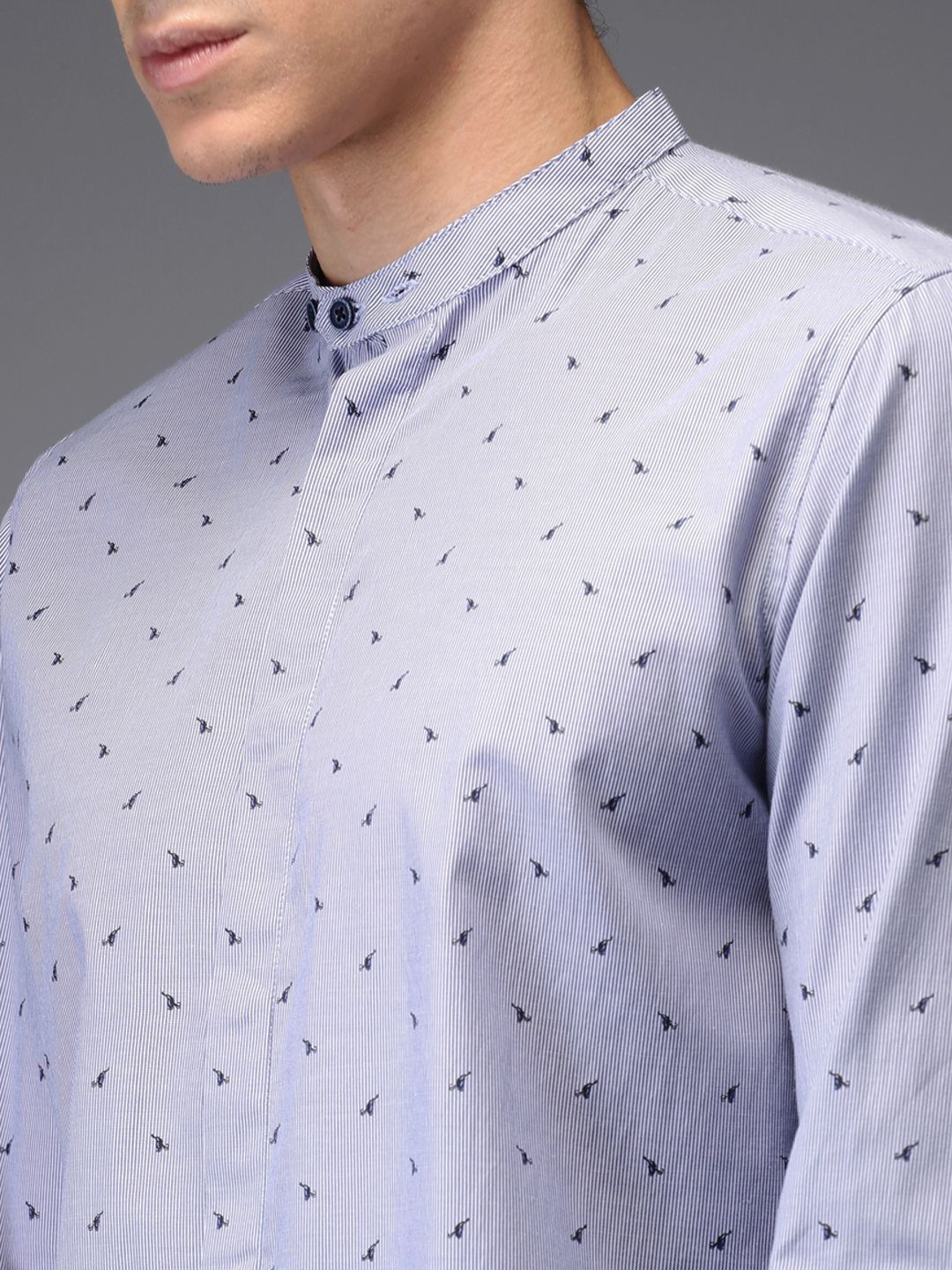 Bene Kleed Men Blue Smart Slim Fit Self Design Casual Shirt