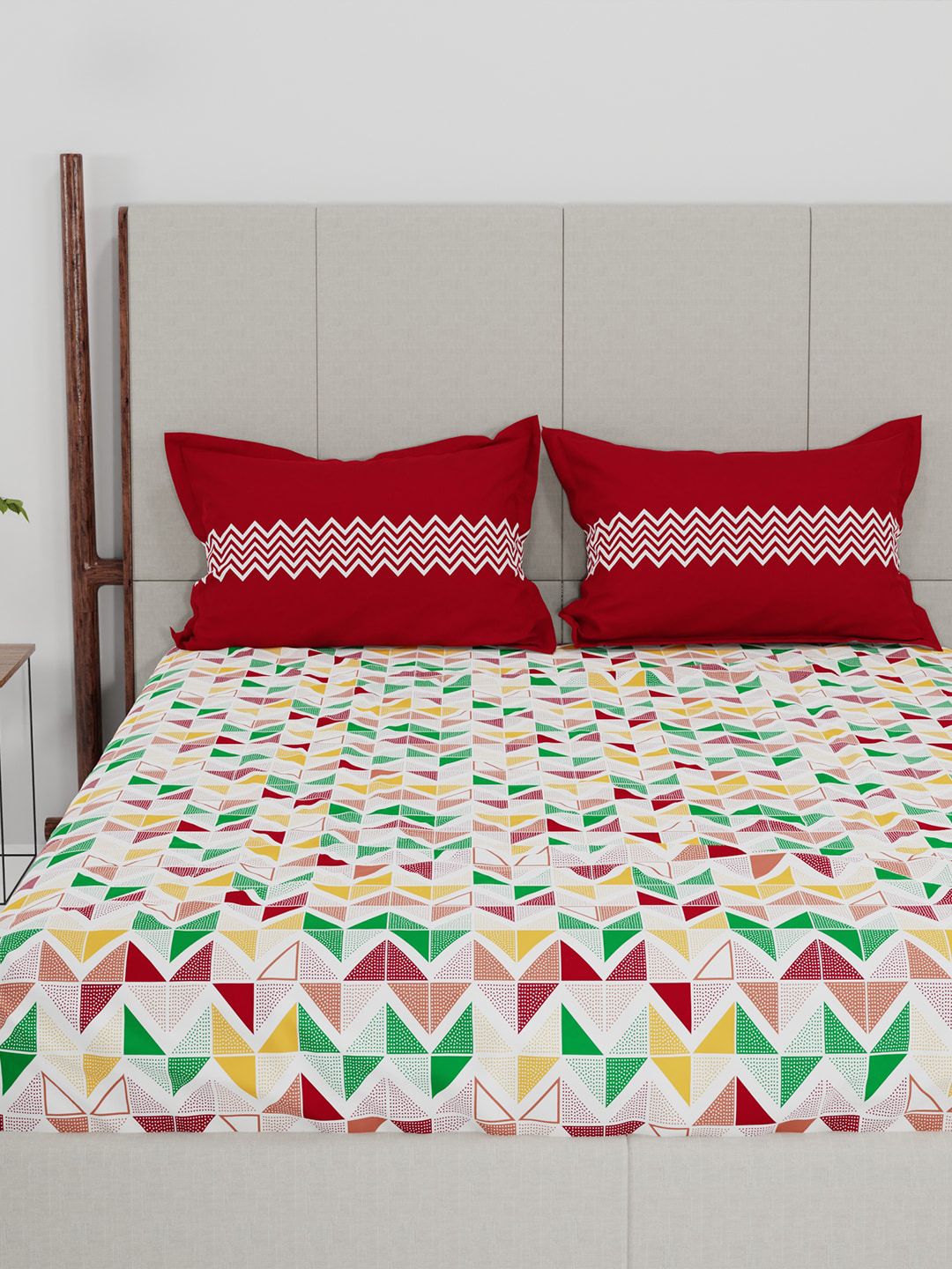MYTRIDENT Unisex Red Bedsheets