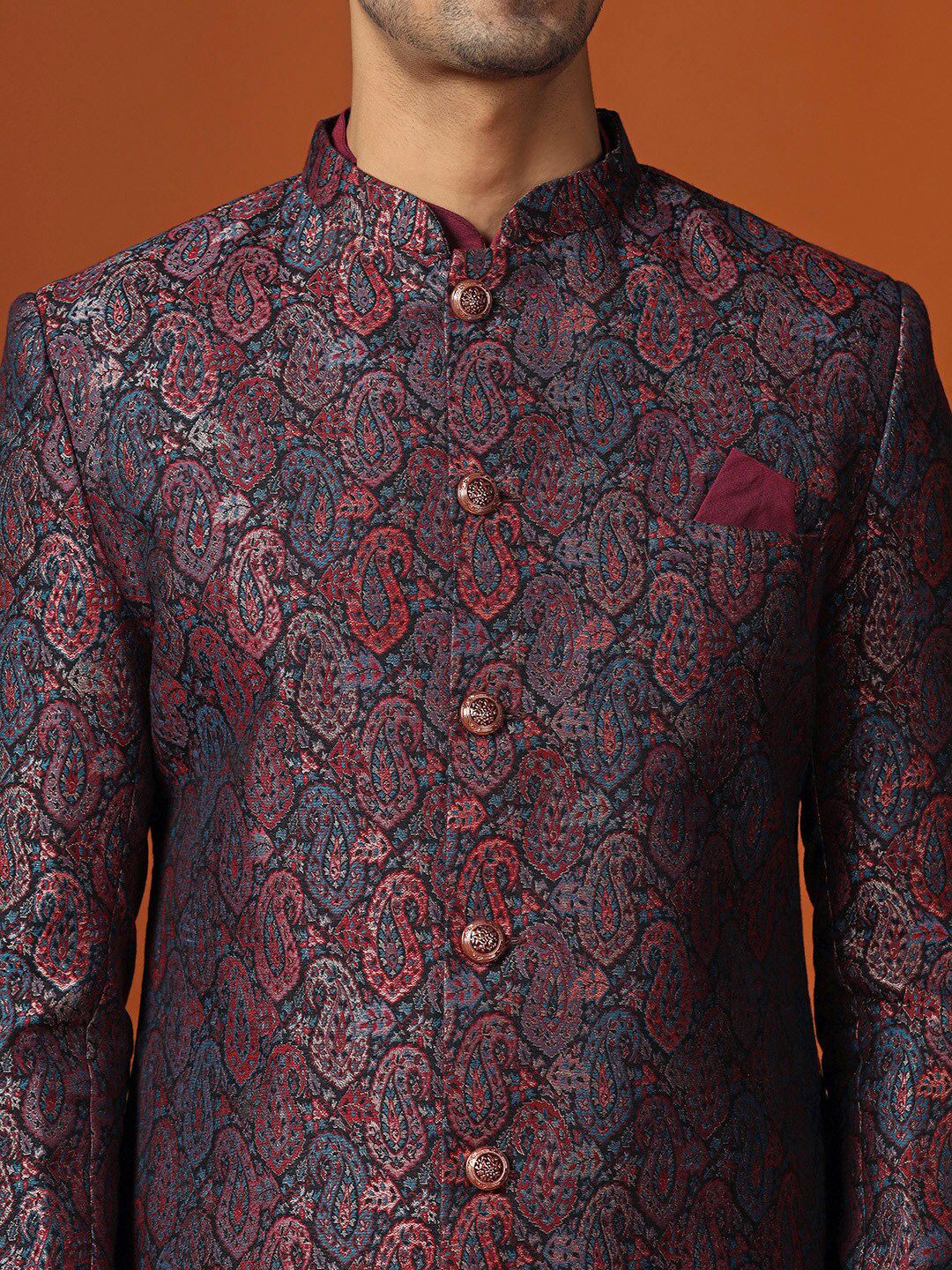 KISAH Men Paisley Woven Design Mandarin Collar Indowestern Sherwani Set