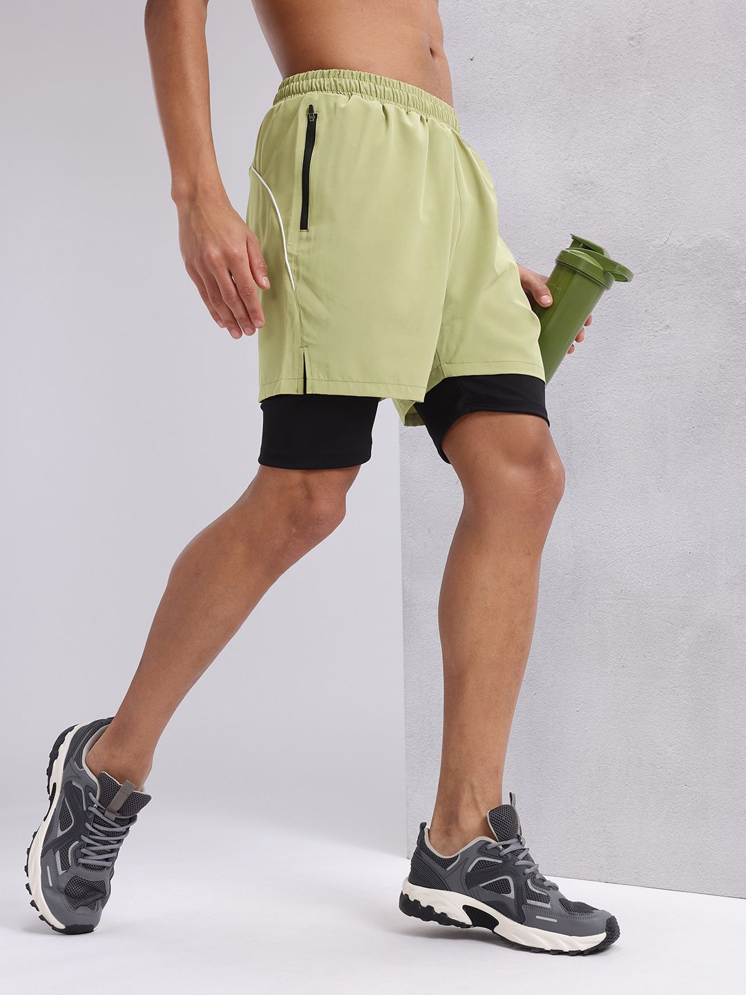 HRX by Hrithik Roshan Men Reflective Detail Rapid-Dry Running Shorts