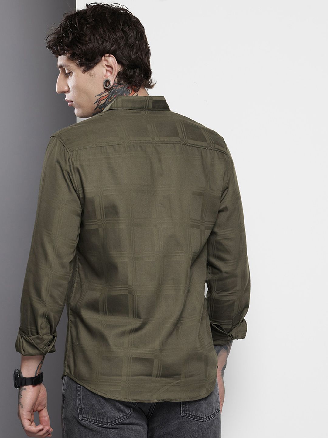 The Indian Garage Co Men Slim Fit Textured Dobby Party Shirt