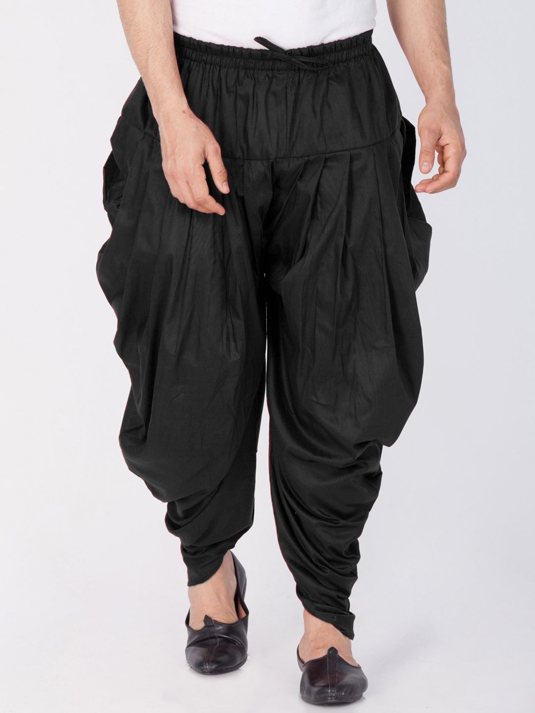 VASTRAMAY Men Black Solid Dhoti