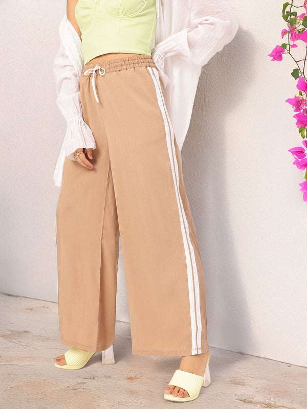 DressBerry Women Street Savvy Bold Lines High-Rise Parallel Trousers