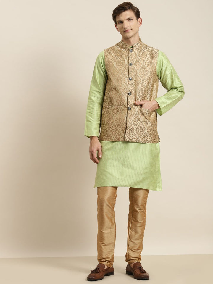 SOJANYA Kurta Belang Hijau Lelaki dengan Jaket Churidar & Nehru
