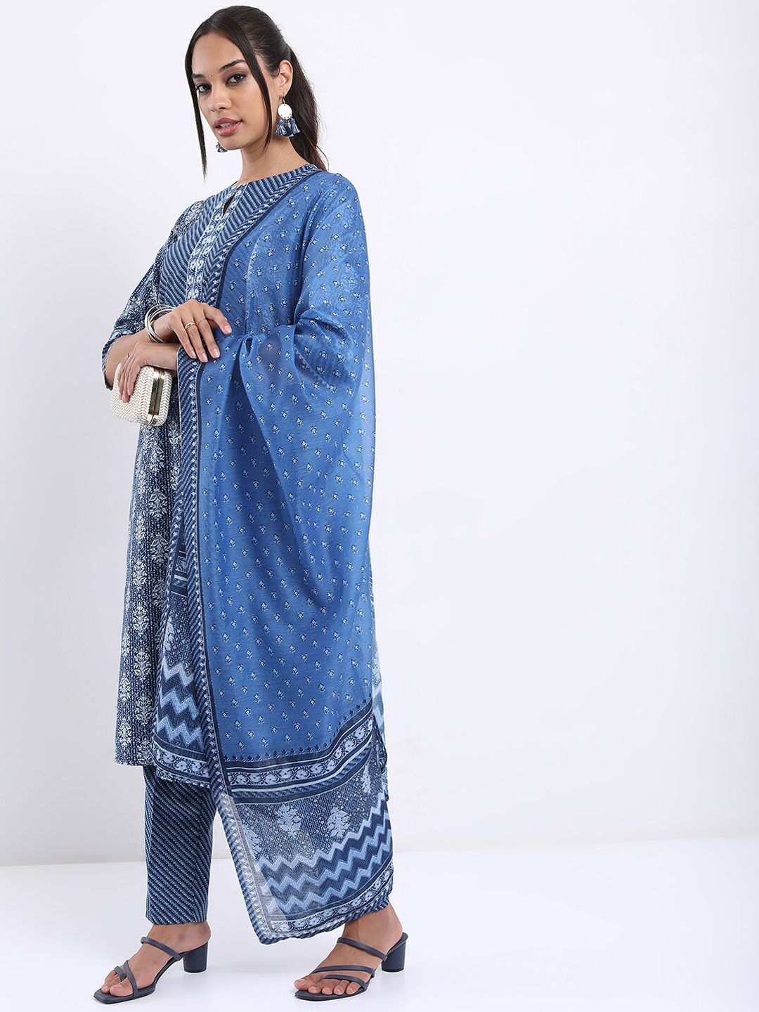 Vishudh Blue Ethnic Motifs Printed Straight Kurta with Trousers With Dupatta