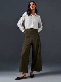 AND Shirt Collar Cuff Sleeve Top