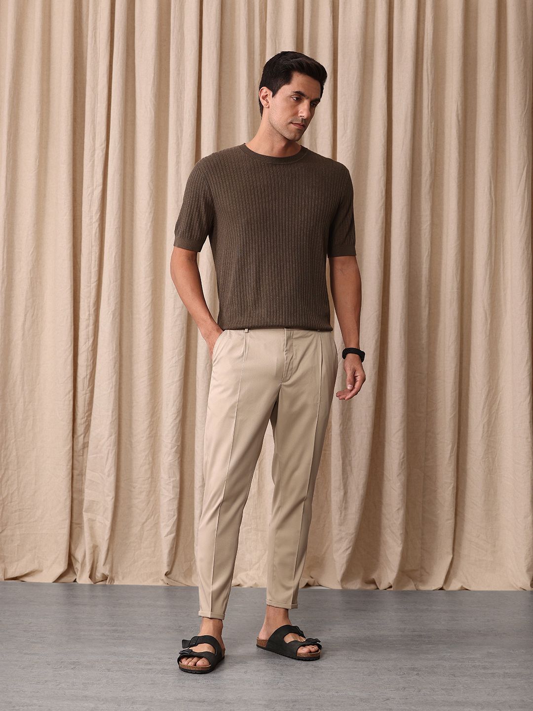 Mr Bowerbird Men Tailored Fit Vintage Pleated Trousers