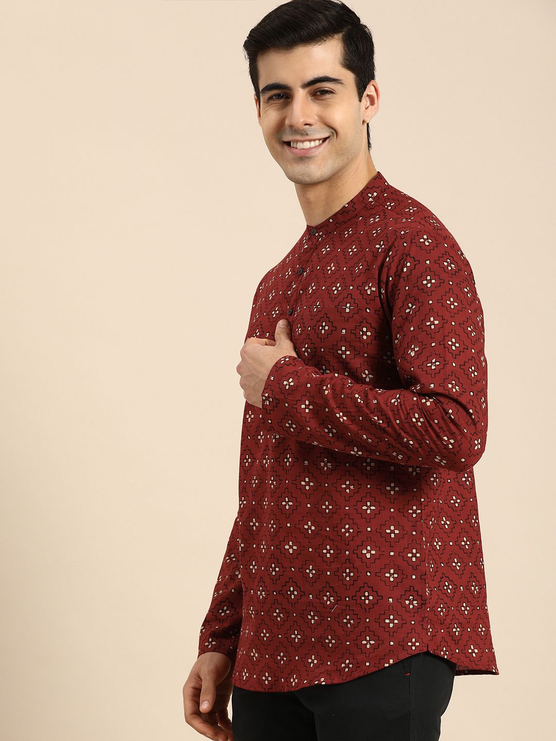 Anouk Men Red & Cream-Coloured Ethnic Motifs Printed Pure Cotton Short Kurta