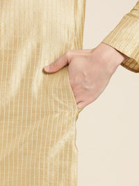 SOJANYA Kurta Jacquard Berwarna Emas Lelaki