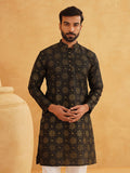 SOJANYA Floral Printed Kolar Mandarin Lengan Panjang Kurta Lurus