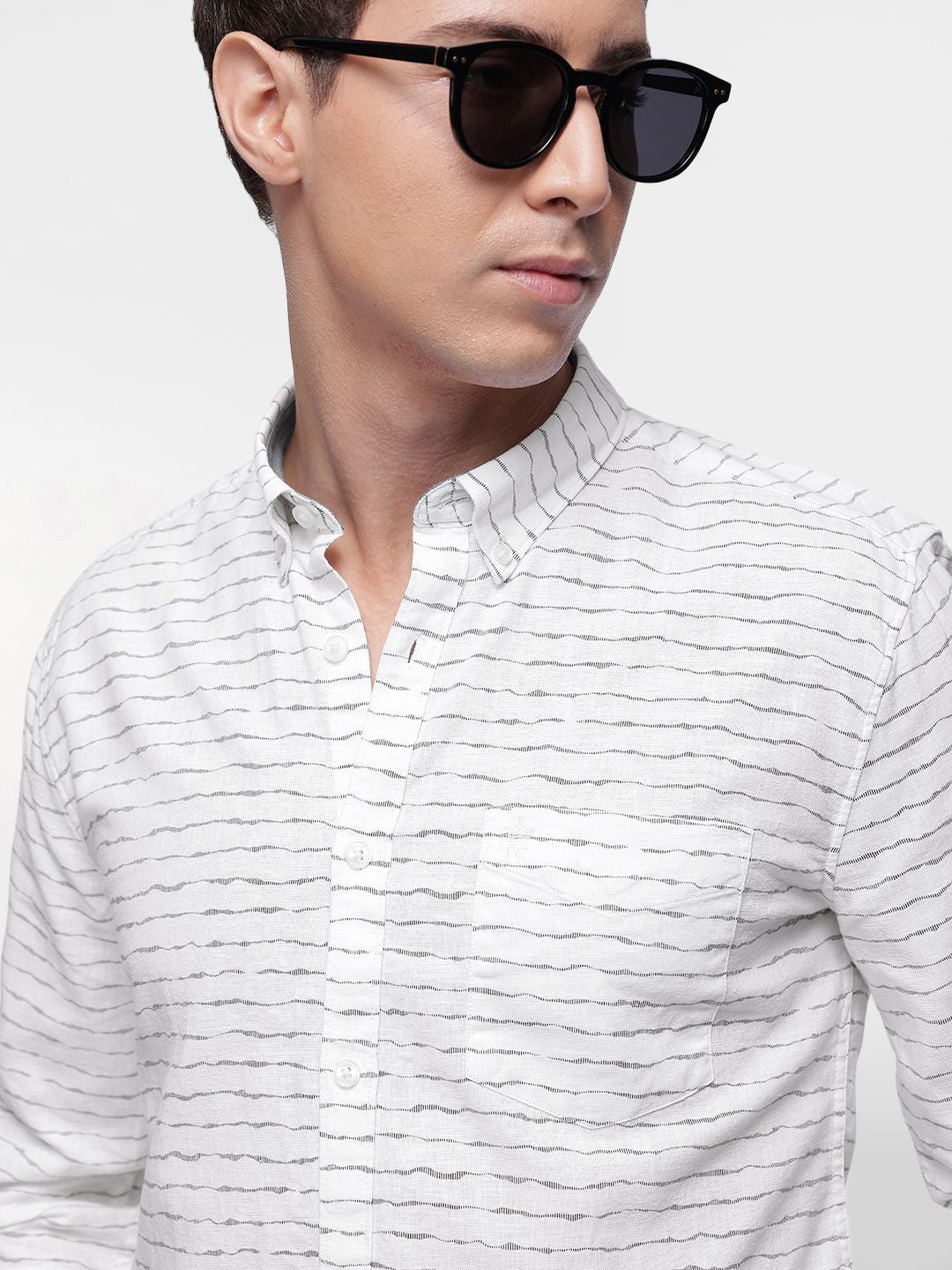 French Connection Linen Cotton Self Design Slim Fit Opaque Casual Shirt