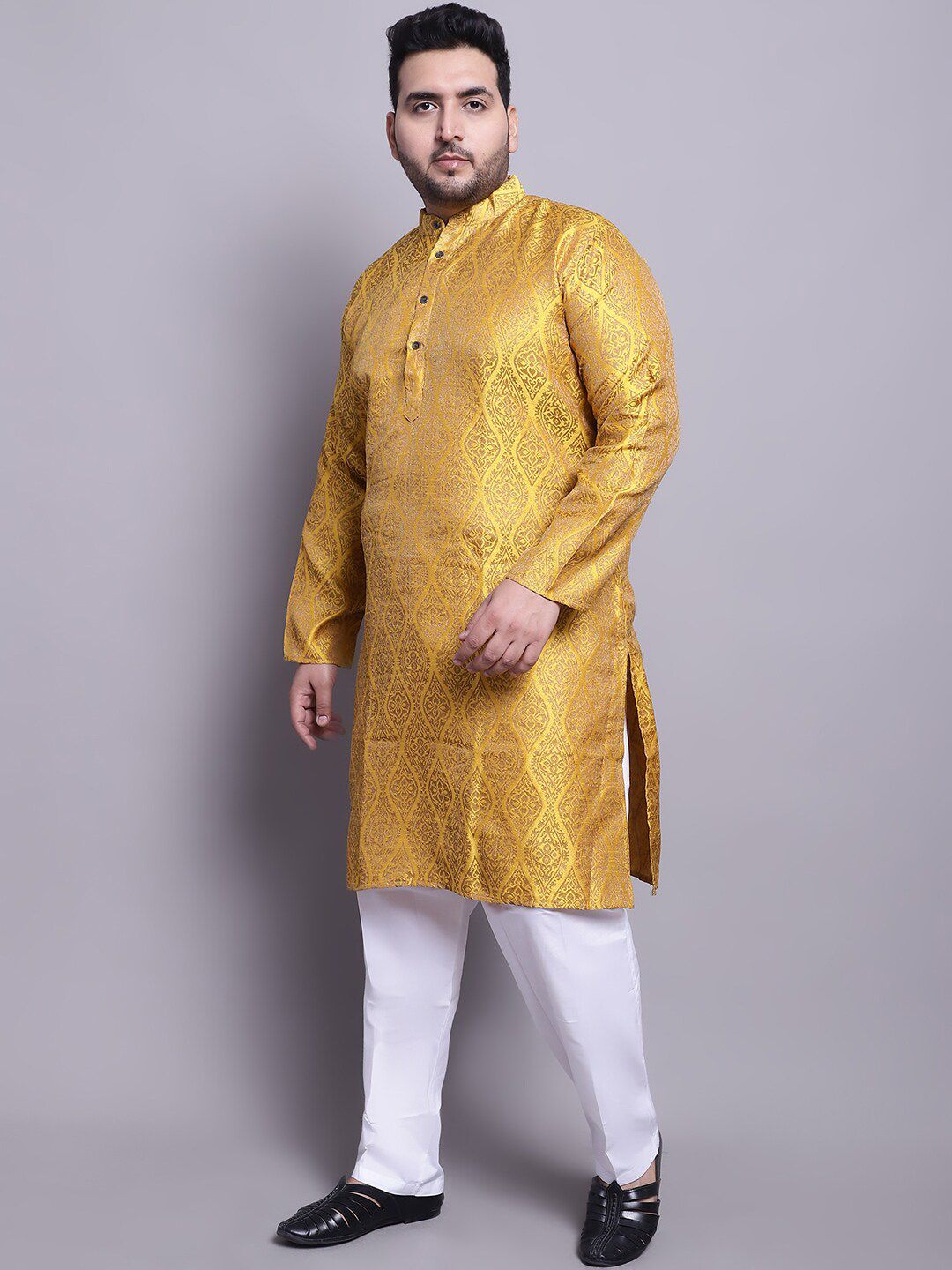 SOJANYA PLUS Motif Etnik Rekaan Tenunan Kurta Kapas Sutera Dengan Piyama & Jaket Nehru