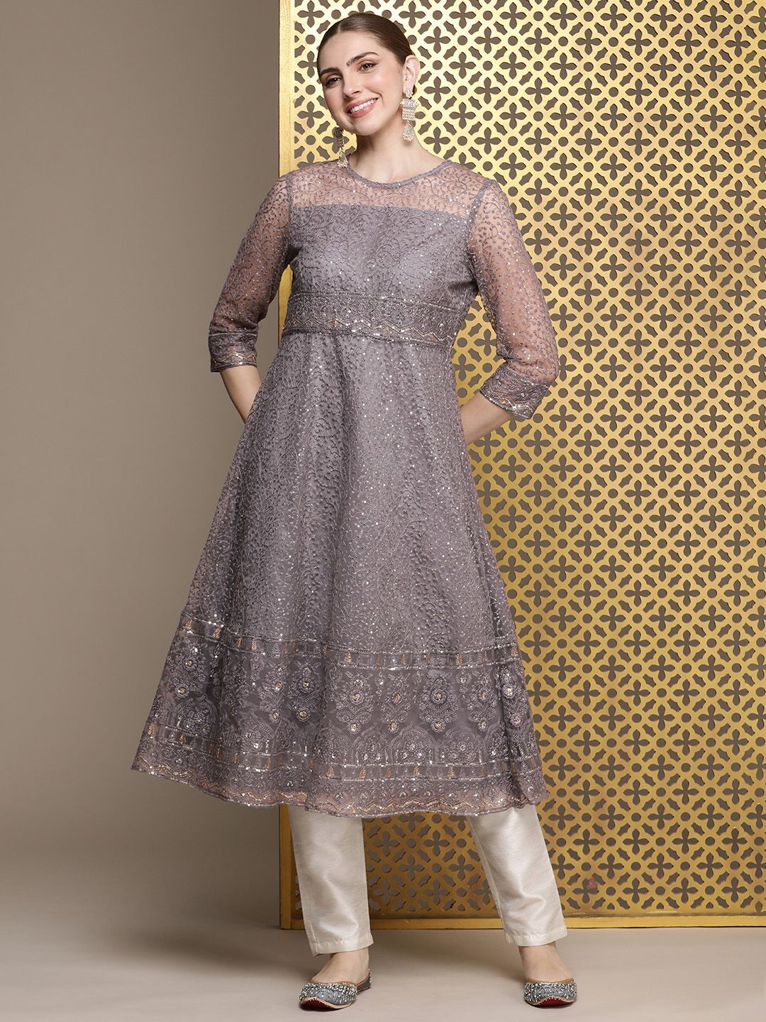 House of Pataudi Embroidered Sequined Jashn Kurta