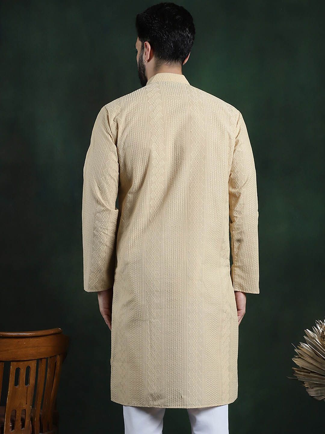 SOJANYA Motif Etnik Bersulam Kolar Mandarin Benang Kerja Cotton Kurta Lurus