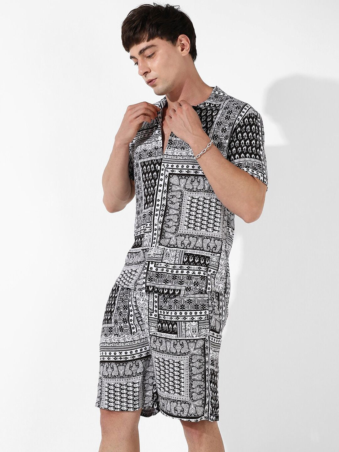 Campus Sutra Men Black & White Bohemian Printed Shirt Collar Co-Ord
