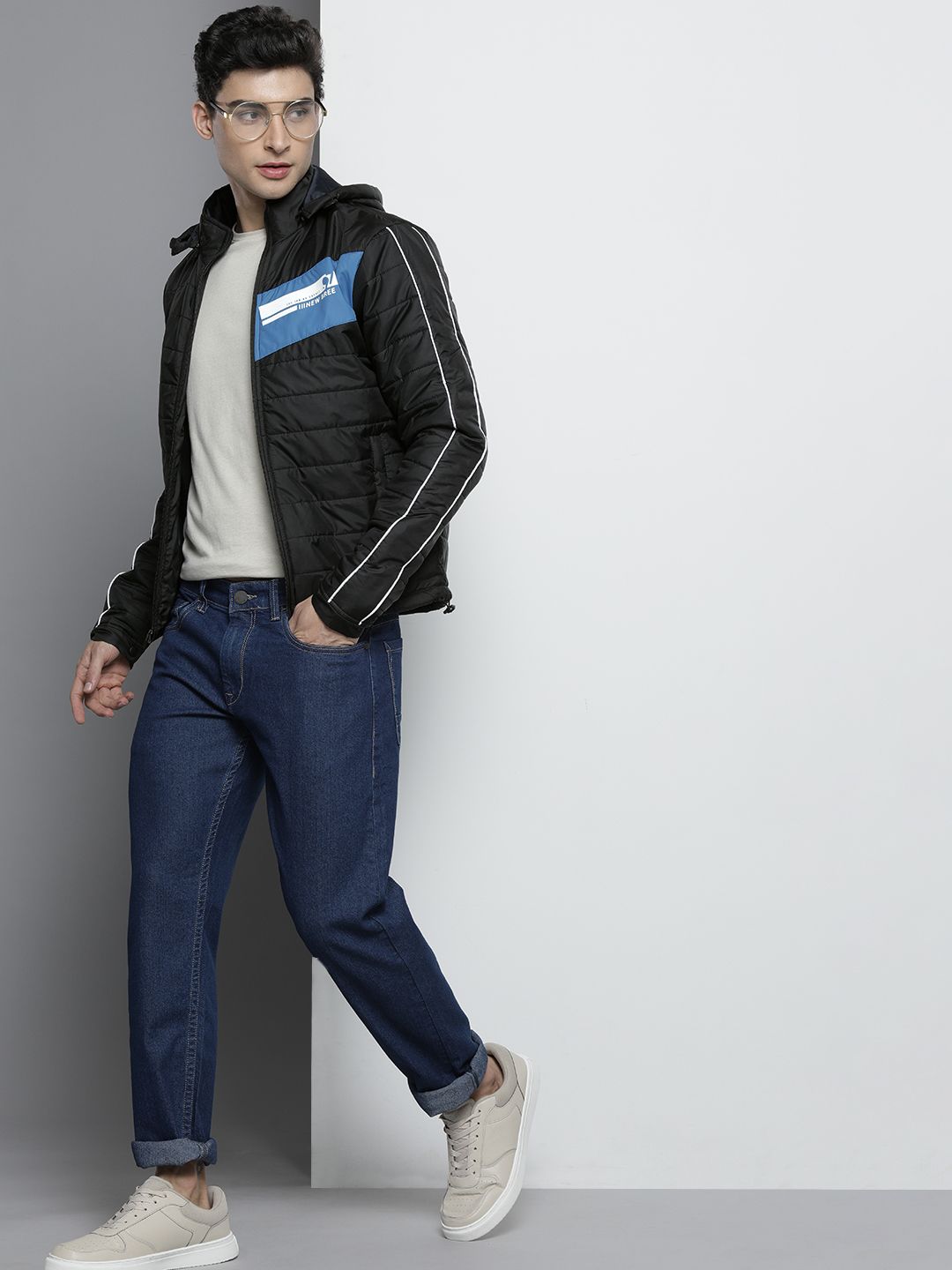 The Indian Garage Co Men Slim Fit Zip-Front Puffer Jacket with Detachable Hood