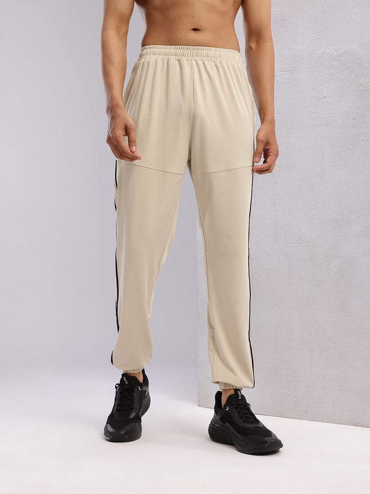 HRX by Hrithik Roshan Men Side-Stripes Rapid-Dry Training Joggers