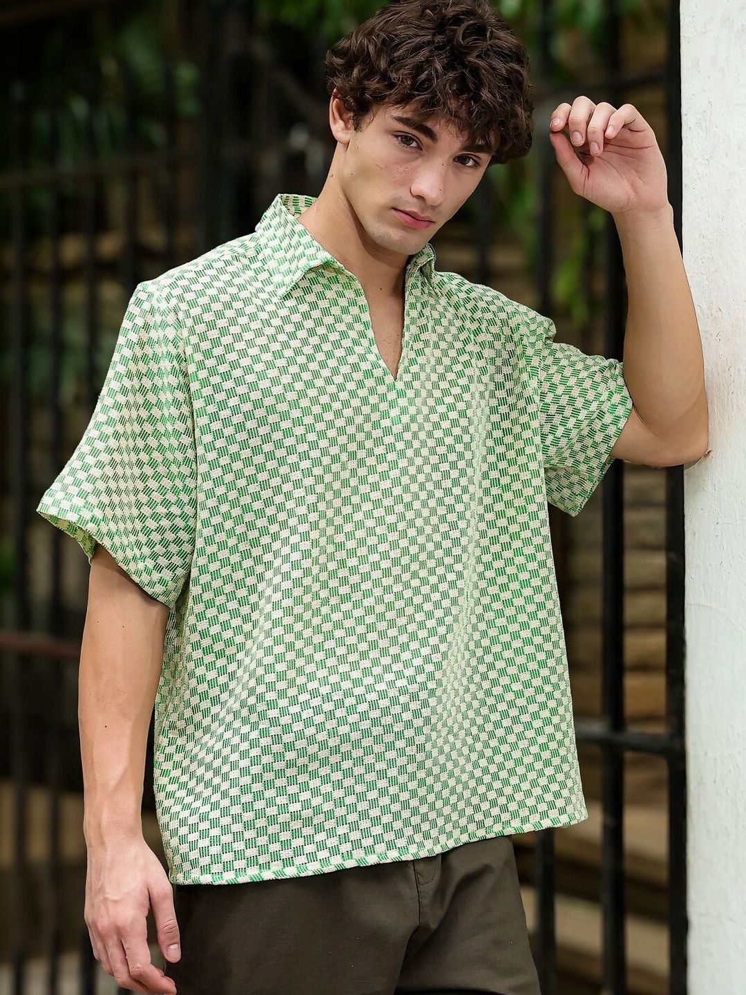 Baju Kasual Klasik Lelaki Eszett