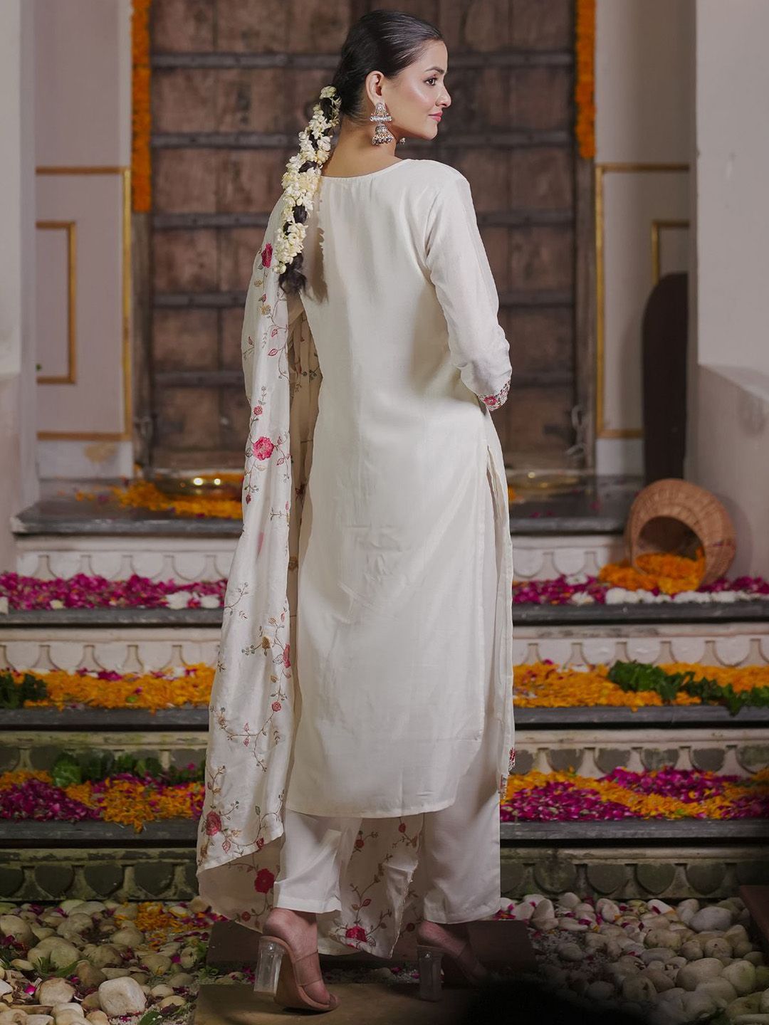 Indo Era Women Floral Embroidered Regular Thread Work Kurta with Trousers & With Dupatta