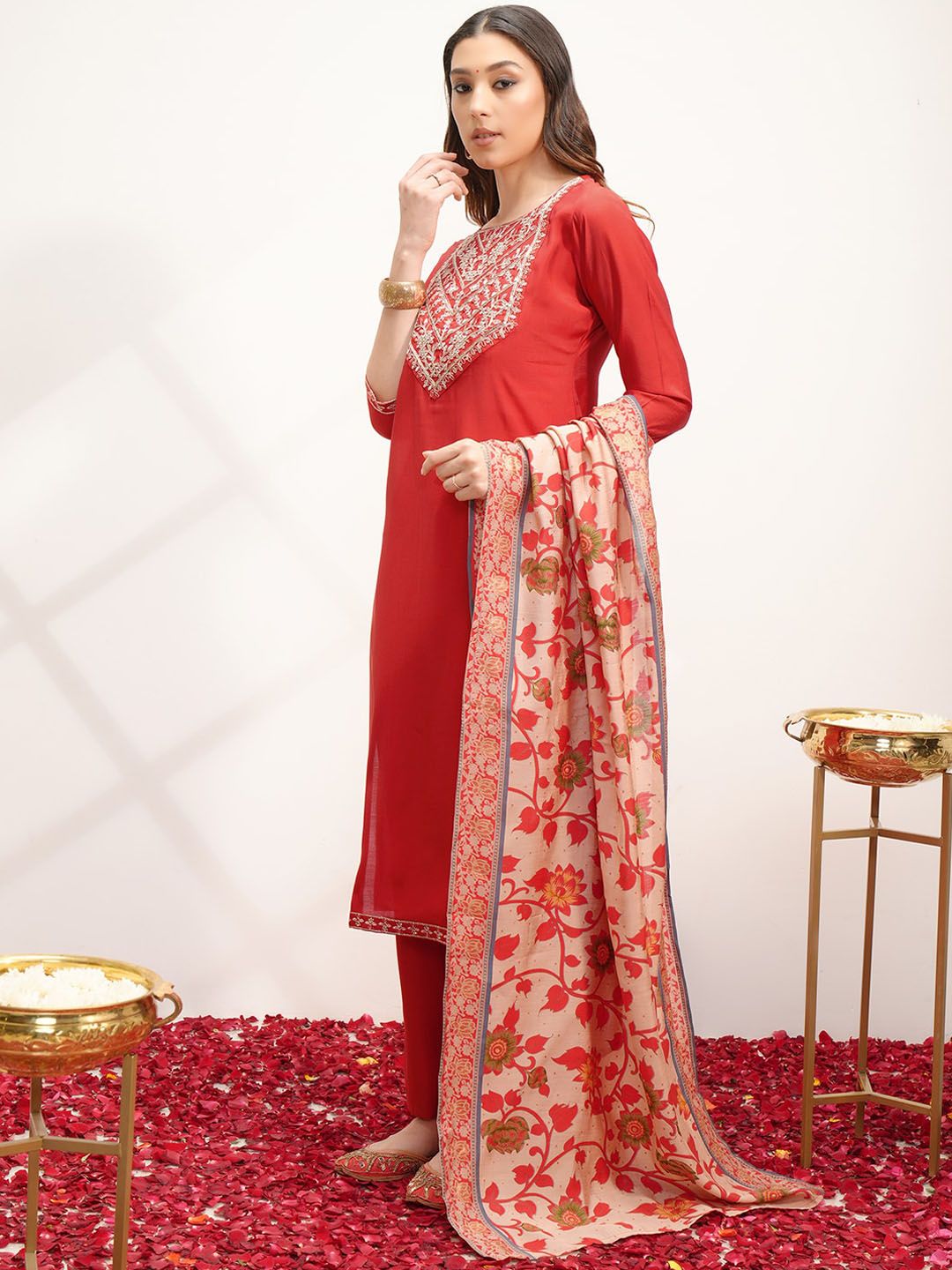 Vishudh Round Neck Floral Embroidered Regular Kurta with Trousers & With Dupatta