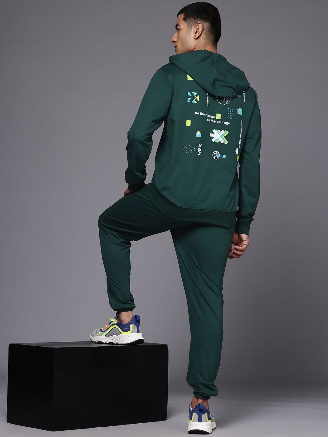 HRX by Hrithik Roshan Men Printed Hooded Lifestyle Tracksuit