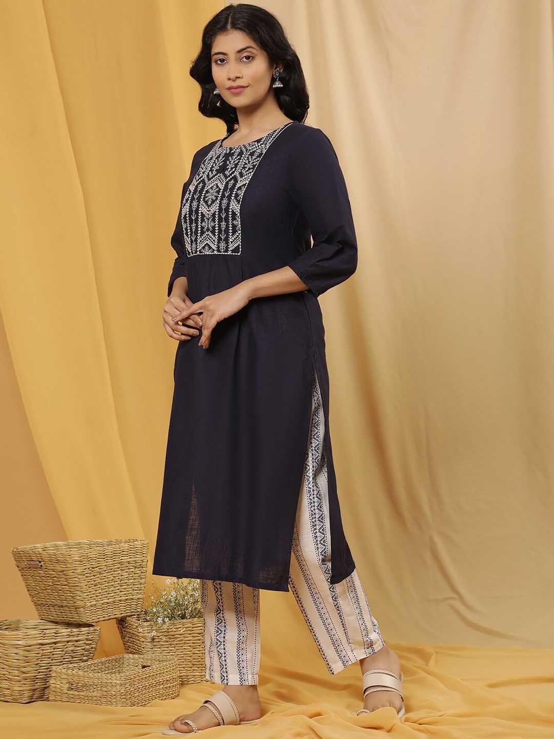 W Women Ethnic Motifs Embroidered Regular Thread Work Pure Cotton Kurta with Trousers