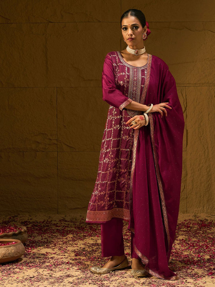 Indo Era Floral Embroidered Jacquard Straight Kurta With Trousers & Dupatta