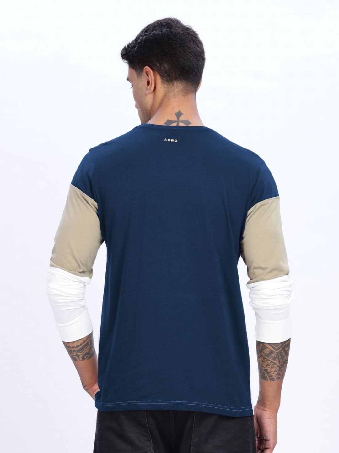 ADRO Men Colourblocked Round Neck Cotton T-shirt