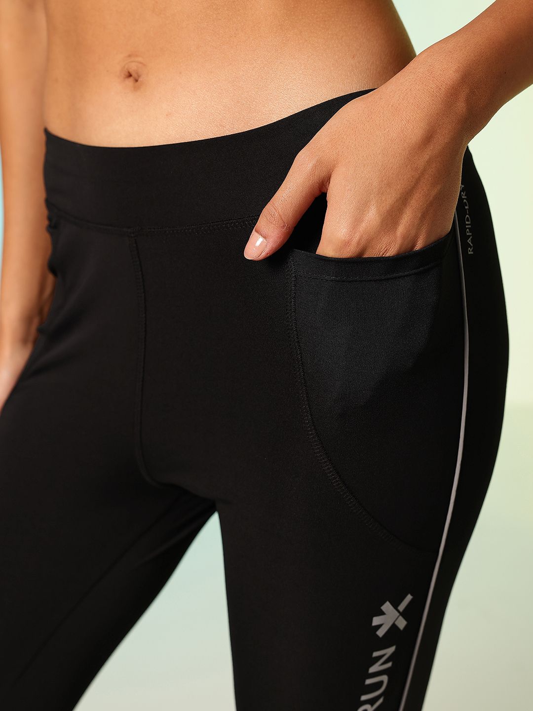 HRX by Hrithik Roshan Women Rapid-Dry Running Tights with Minimal Print