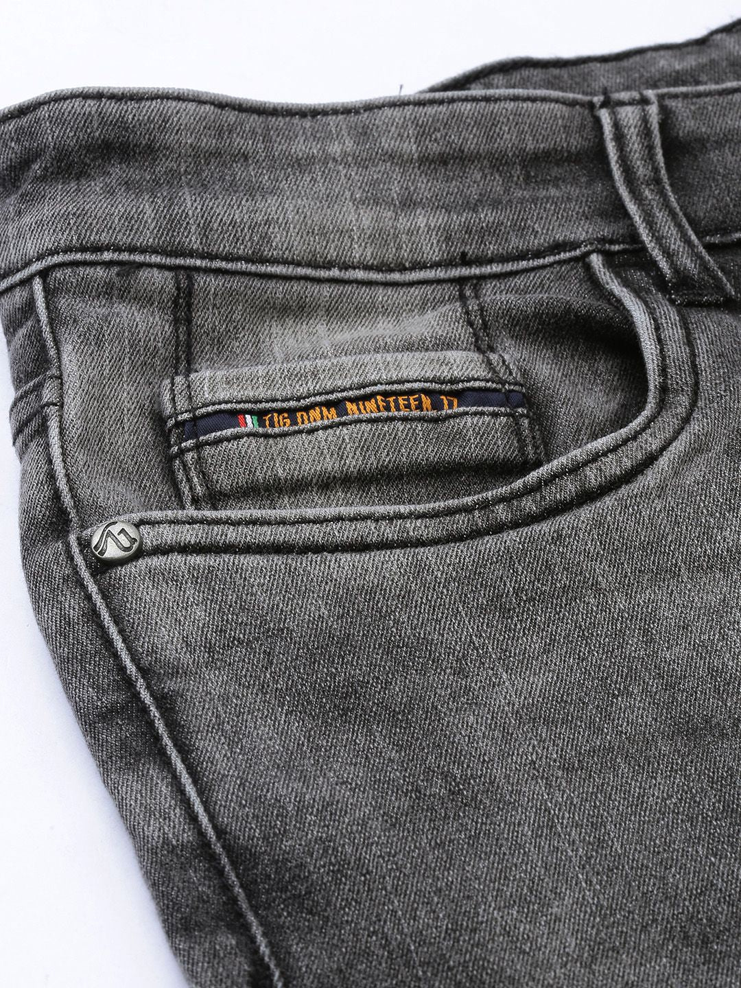 The Indian Garage Co Men Grey Slim Fit Mid-Rise Clean Look Stretchable Jeans