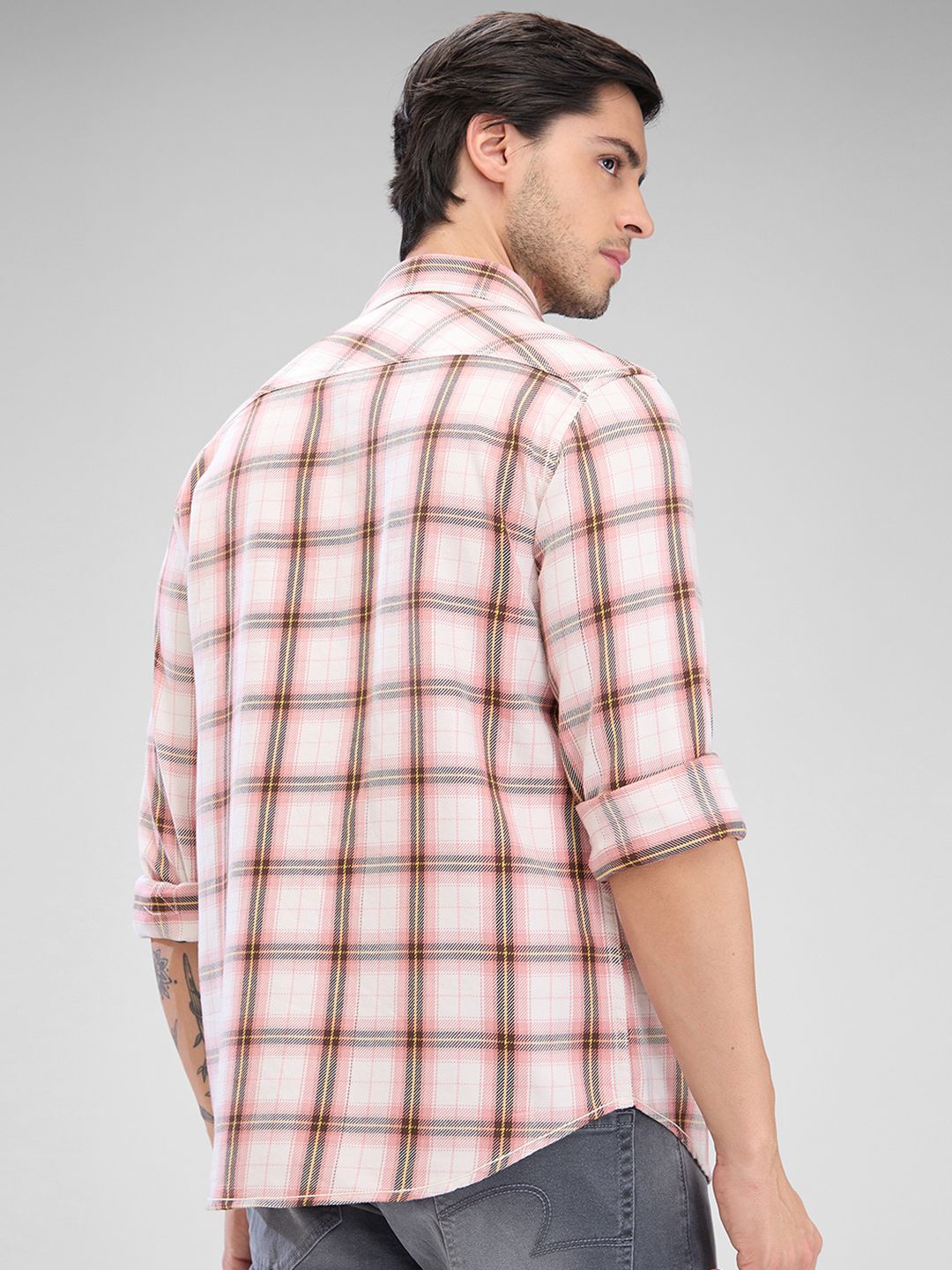 SPYKAR Men Slim Fit Tartan Checks Opaque Checked Casual Shirt