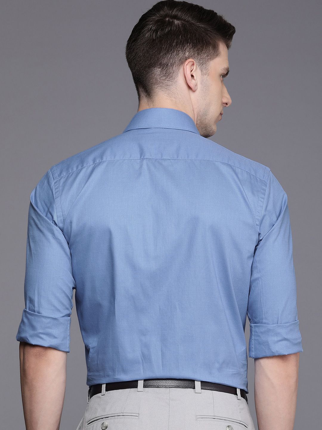 Raymond Slim Fit Textured Pure Cotton Formal Shirt