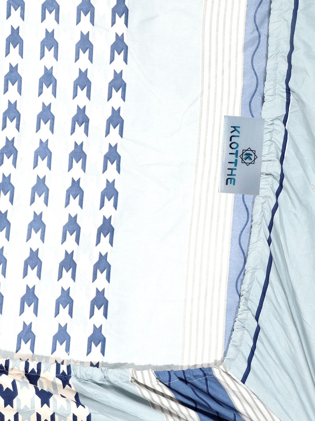 KLOTTHE Blue Geometric Cotton 300 TC Fitted King Fine Bedsheet with 2 Pillow Covers-250 x 225 cm