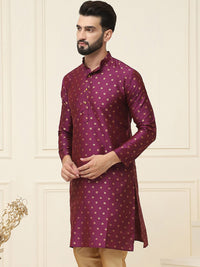 SOJANYA Men Burgundy Woven Design Straight Kurta
