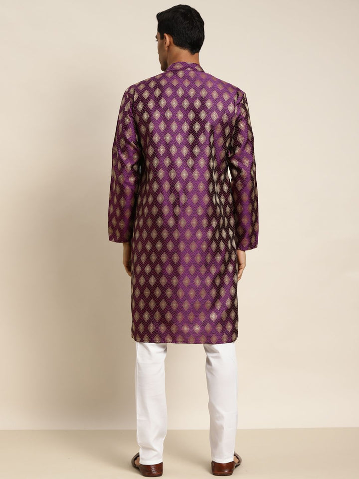 SOJANYA Men Purple & Gold-Toned Ethnic Motifs Jacquard Kurta