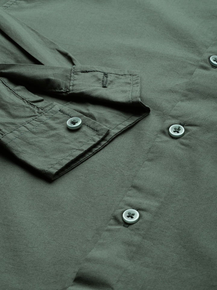 The Indian Garage Co Men Olive Green Solid Casual Shirt