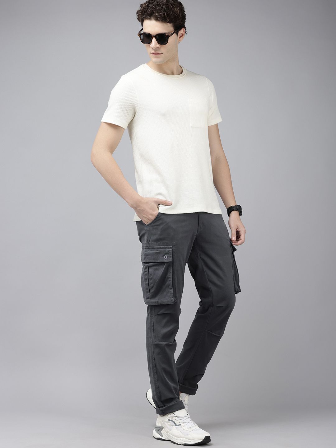 SPYKAR Men Cargos Trousers