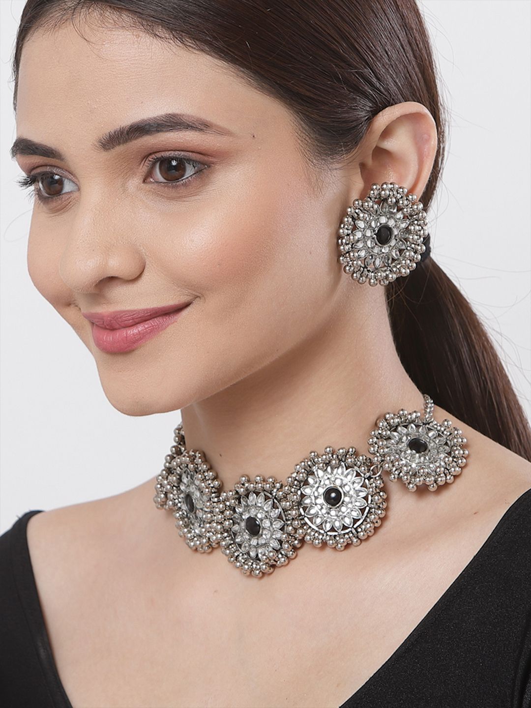 KARATCART Oxidised Silver-Toned & White Kundan-Studded Afghani Tribal Handcrafted Jewellery Set