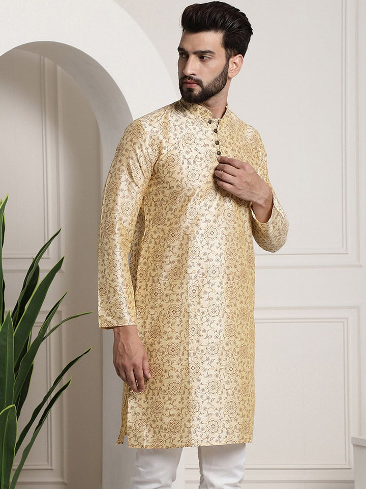 SOJANYA Floral Printed Silk Cotton Kurta