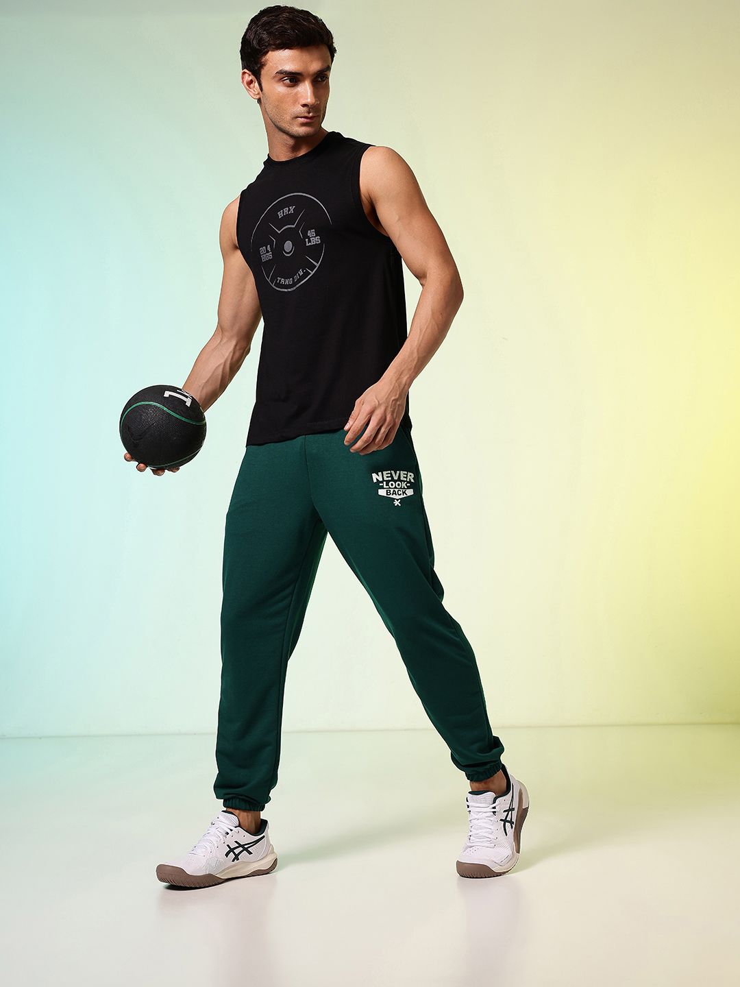 HRX by Hrithik Roshan Men Retro Printed Training Joggers