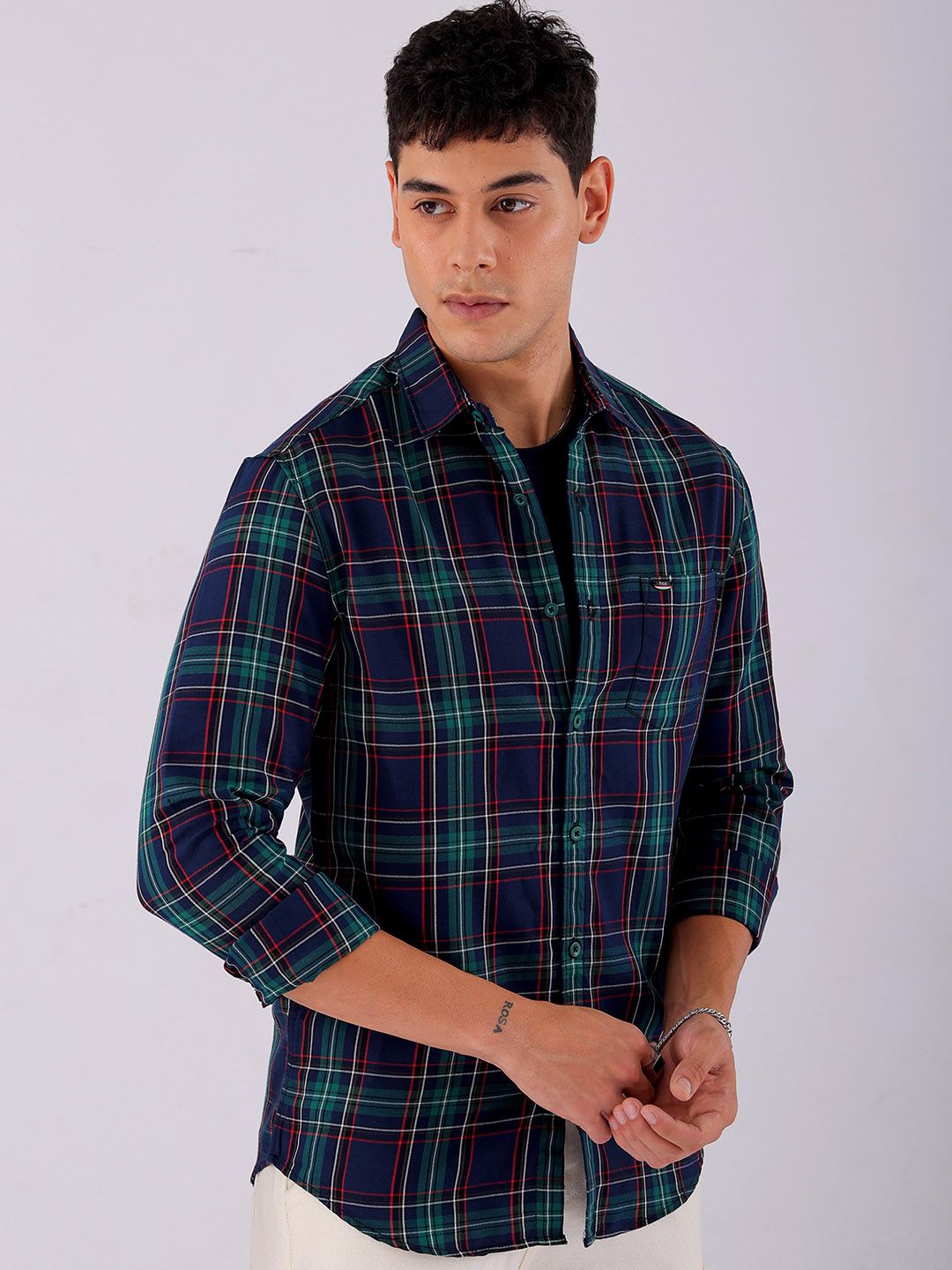 The Indian Garage Co Men Spread Collar Tartan Checked Cotton Slim Fit Casual Shirt