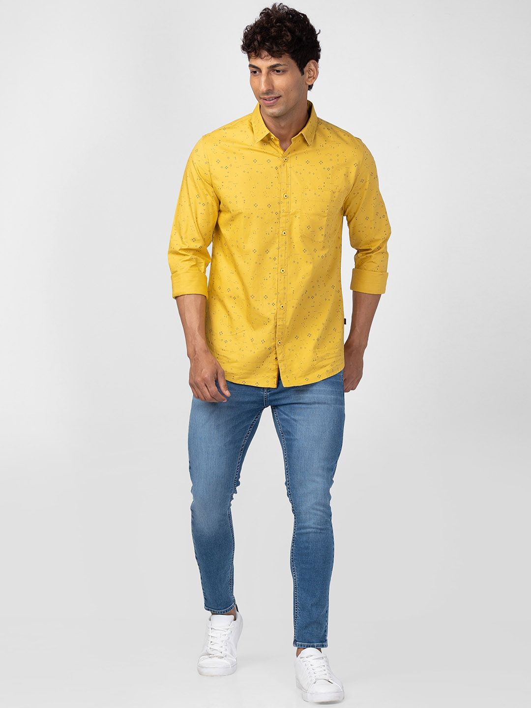 SPYKAR Men Skinny Fit Light Fade Stretchable Cotton Jeans