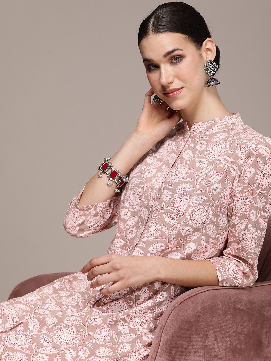 Anouk Women Floral Printed Mandarin Collar Kurta