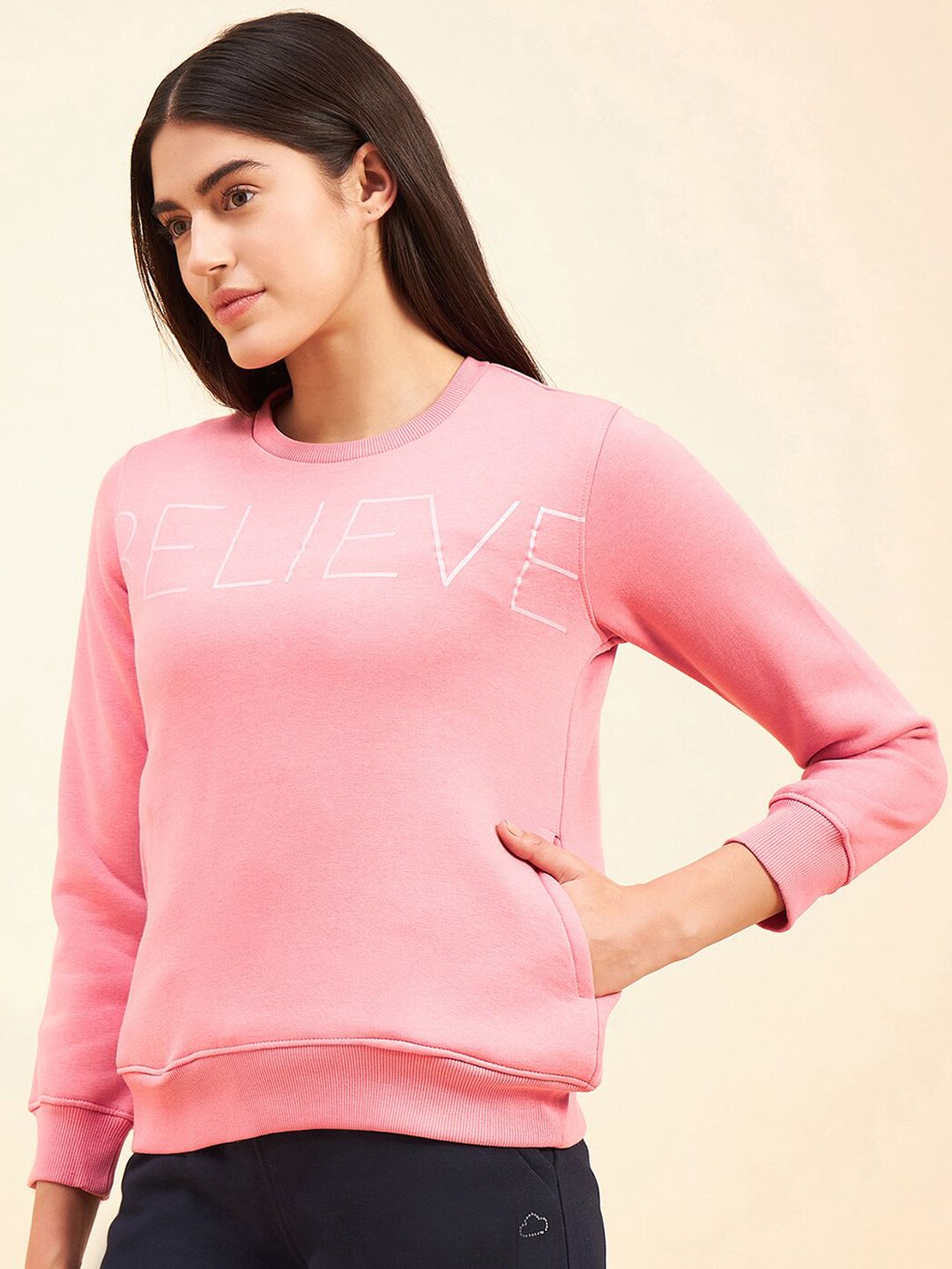 Sweet Dreams Typography Printed Fleece Sweatshirt