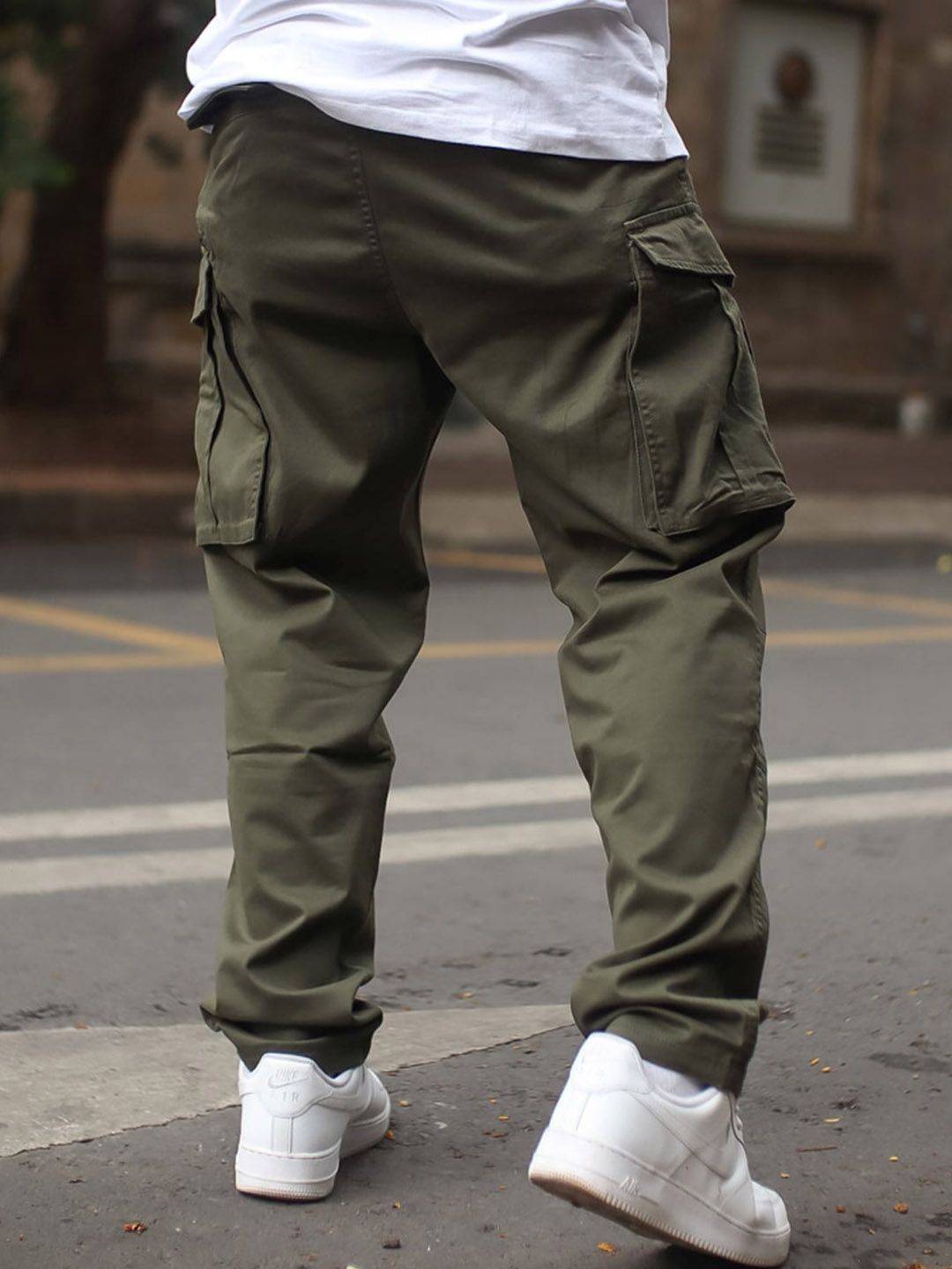 Powerlook Men Olive Green Clean Look Pure Cotton Cargo Jeans