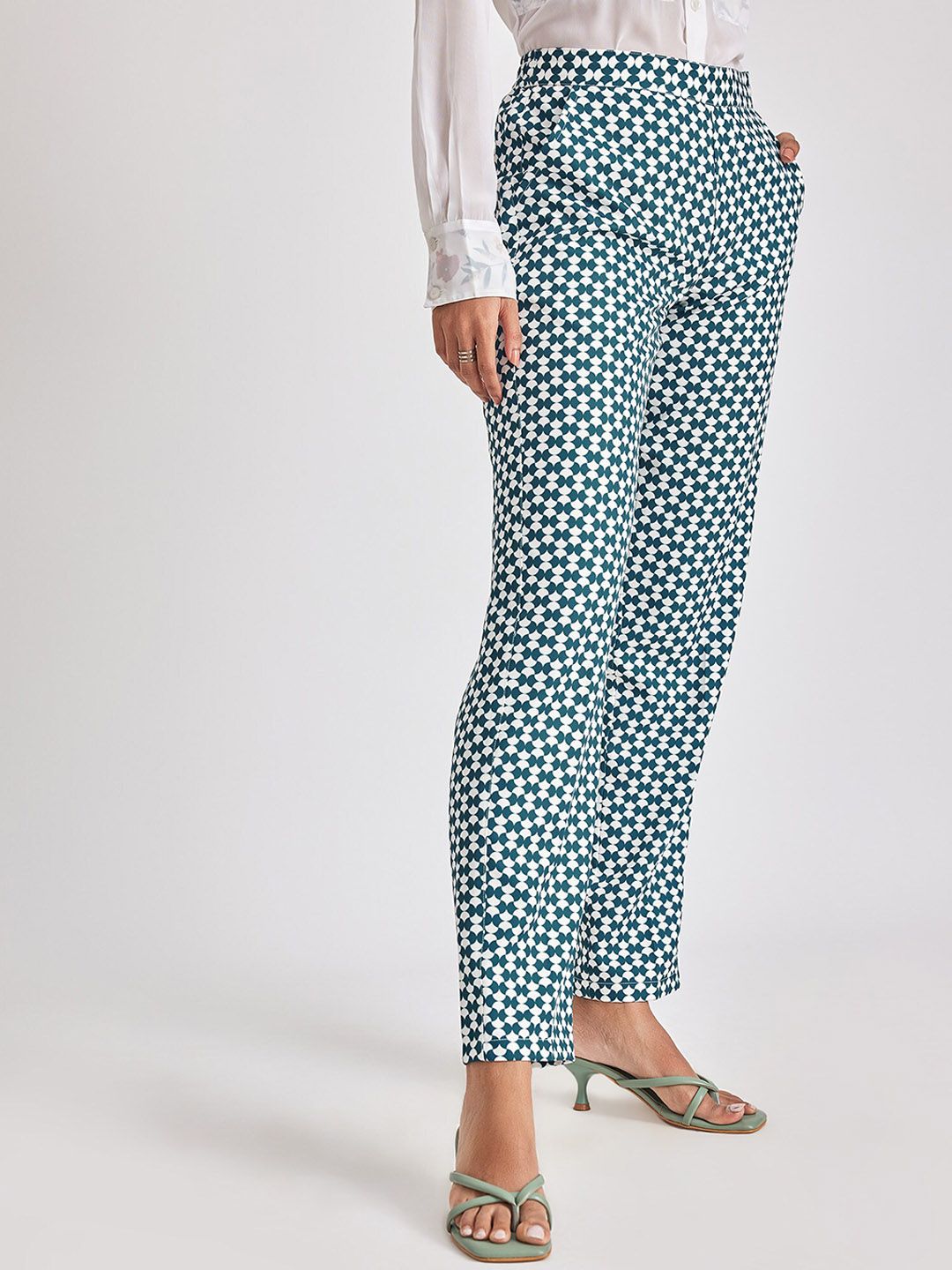 The Label Life Women Geometric Printed Relaxed Straight Leg Straight Fit Trousers
