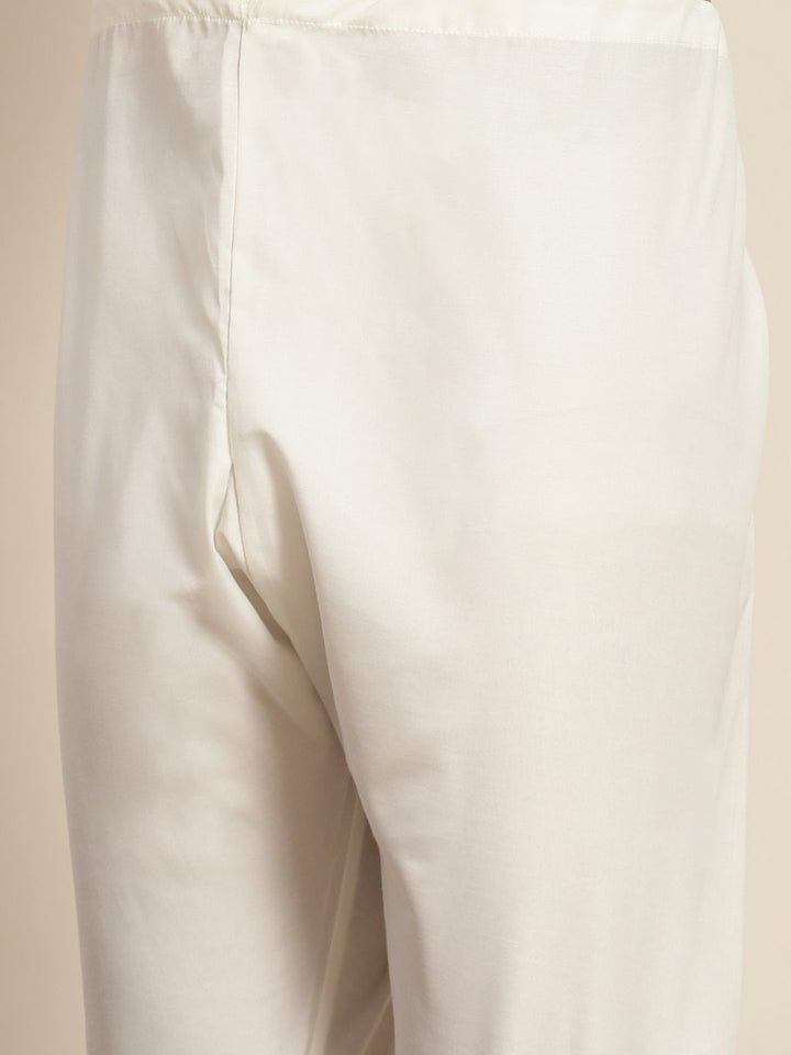 SOJANYA Men Woven Design Kurta with Churidar with Nehru Jacket