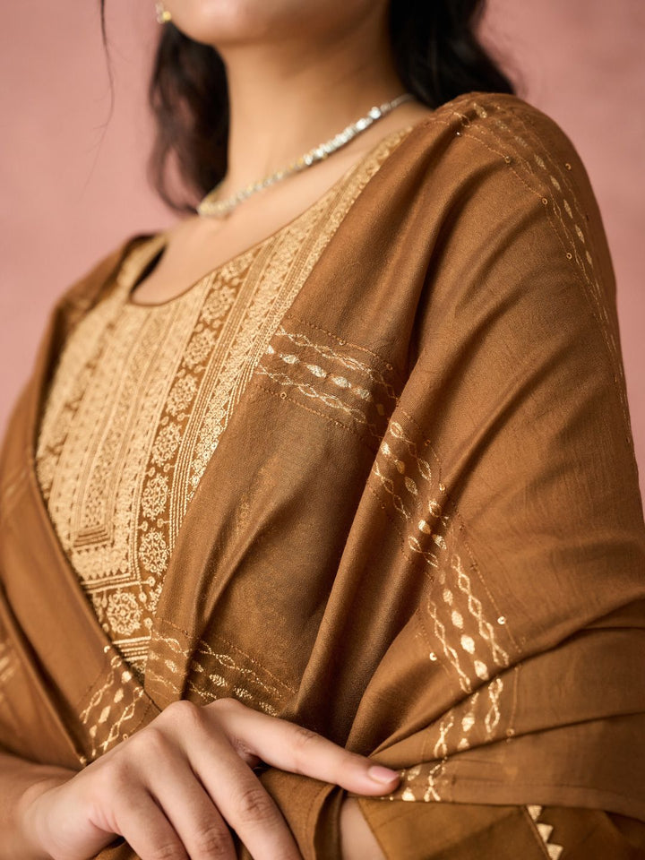 KALINI Ethnic Motifs Yoke Design Thread Work Straight Kurta with Trousers & Dupatta