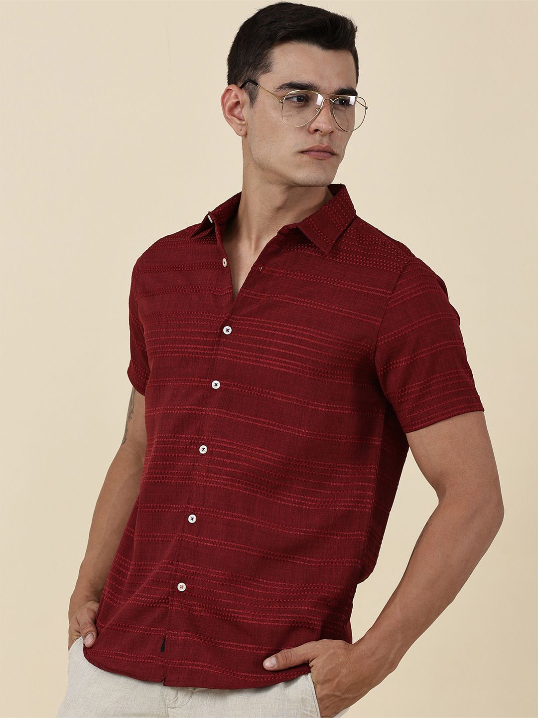 Thomas Scott Men Classic Slim Fit Horizontal Stripes Opaque Printed Casual Shirt