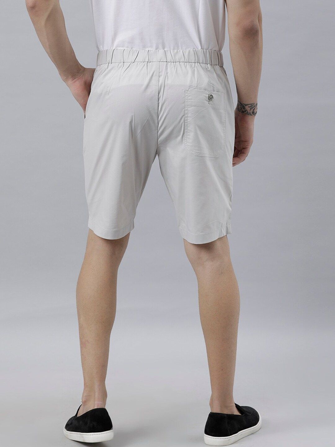 RARE RABBIT Men Osaka Slim Fit Mid-Rise Cotton Shorts
